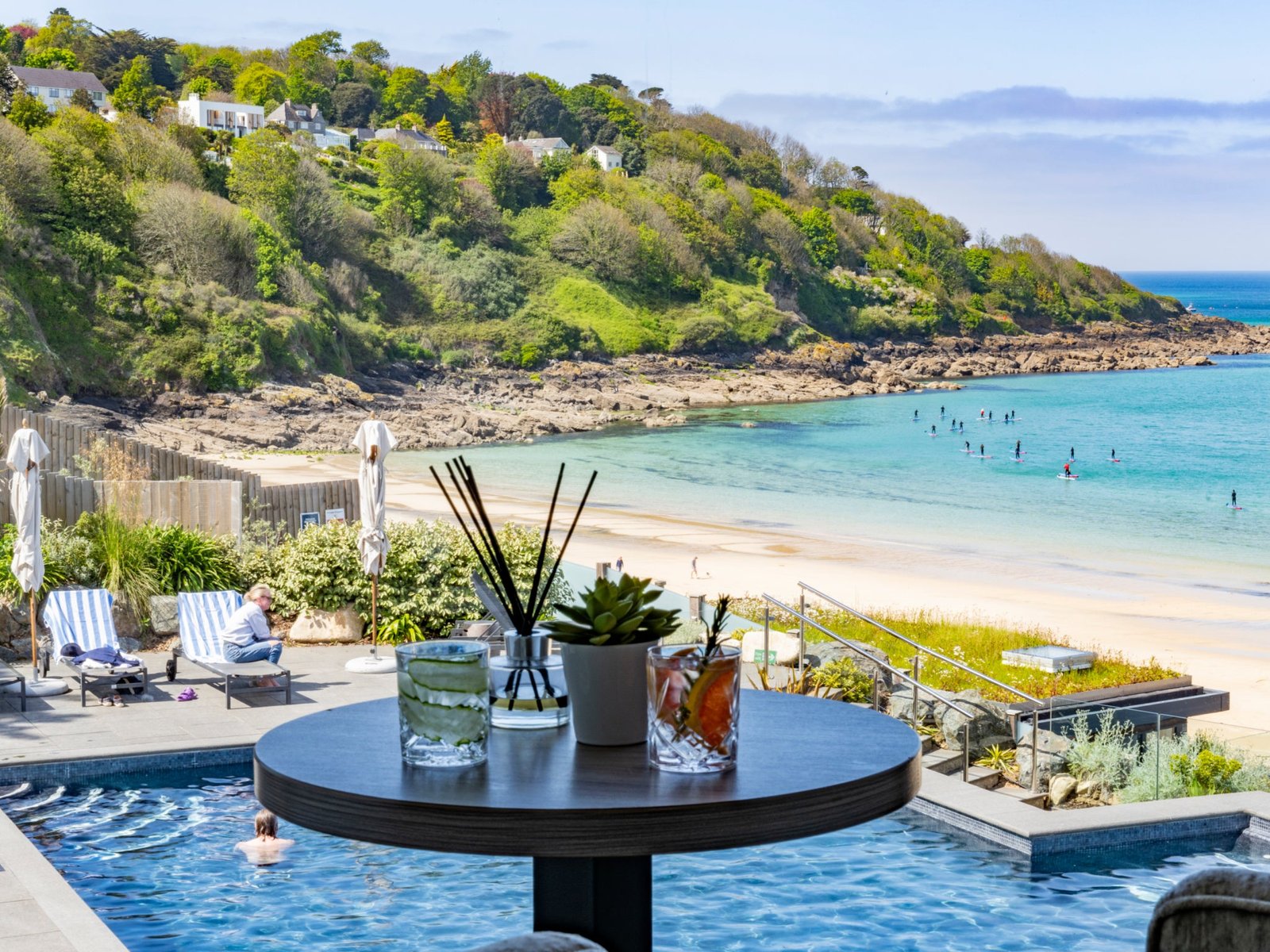 Paddle in Carbis Bay’s al fresco infinity pool on the coast